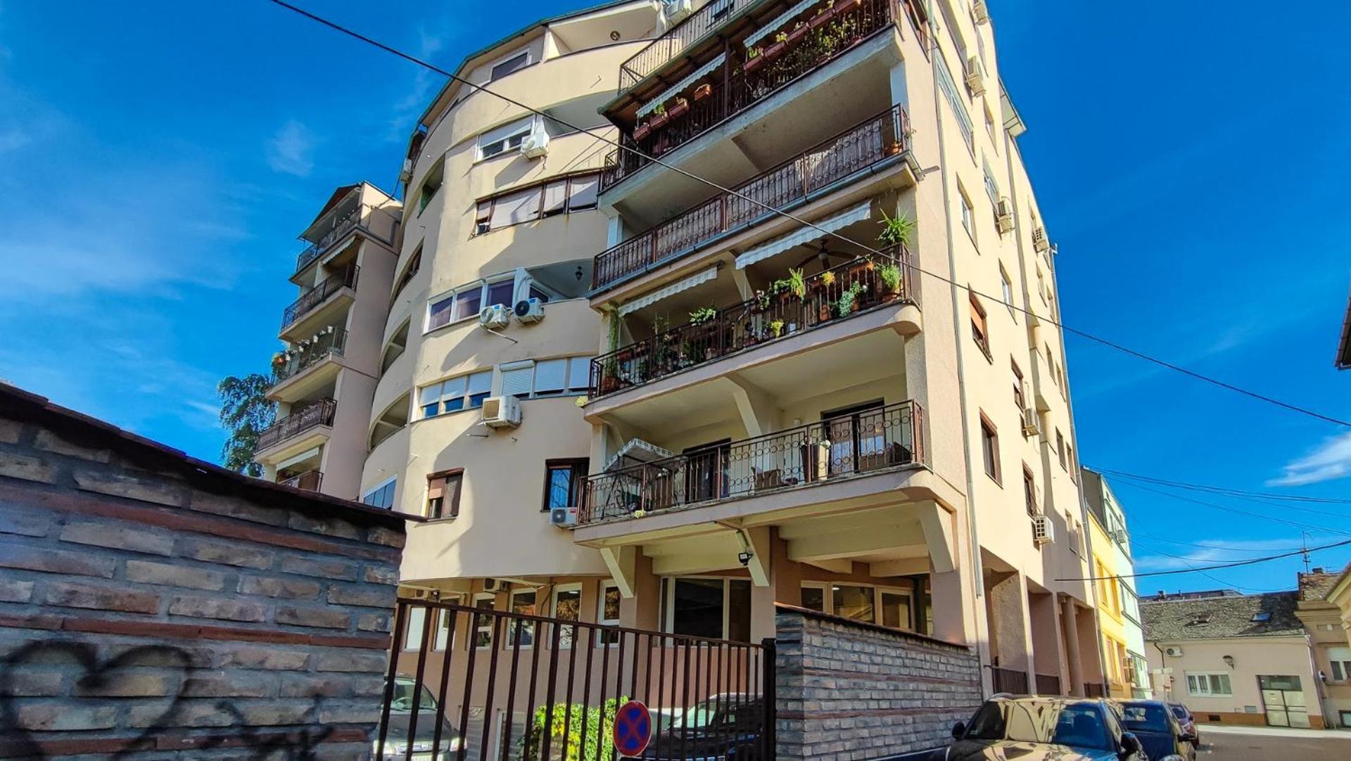 Filin Home Jaksica Novi Sad Bagian luar foto